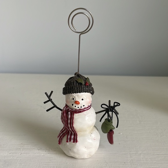 Two Christmas Photograph Holders: Snowman and Bell Wreath - Picture 4 of 6